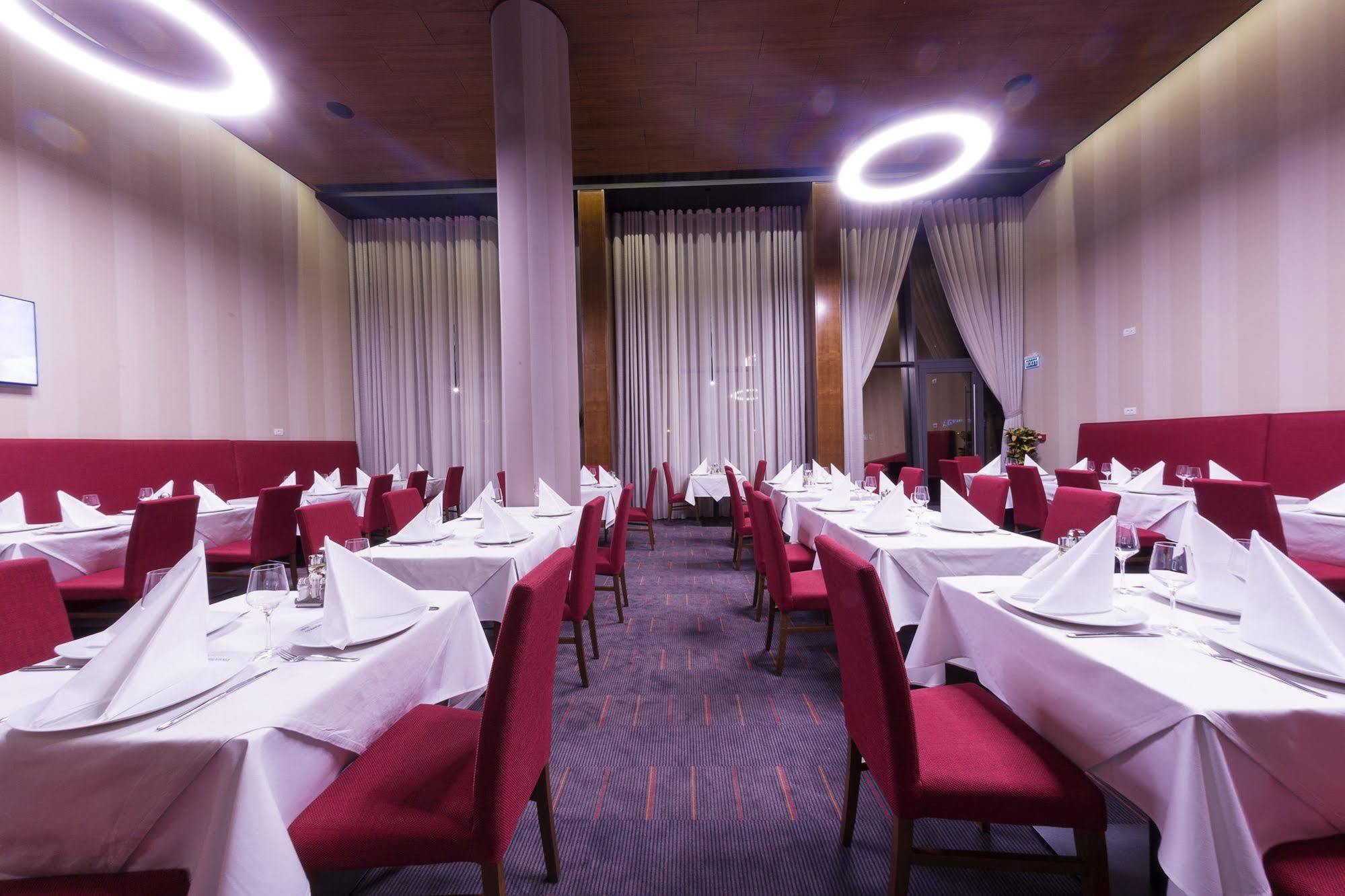 Hotel Transilvania Alba Iulia Luaran gambar