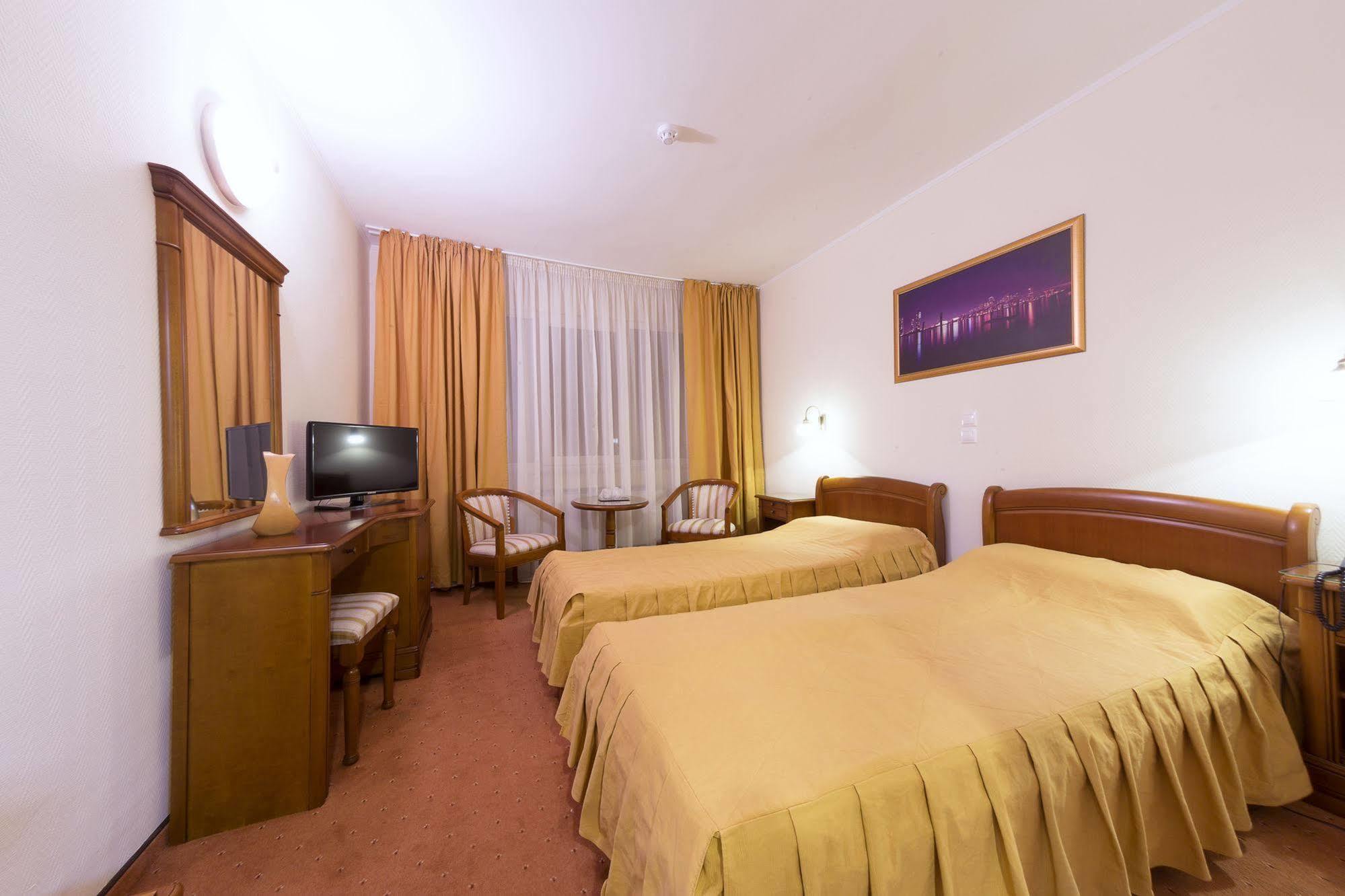 Hotel Transilvania Alba Iulia Luaran gambar
