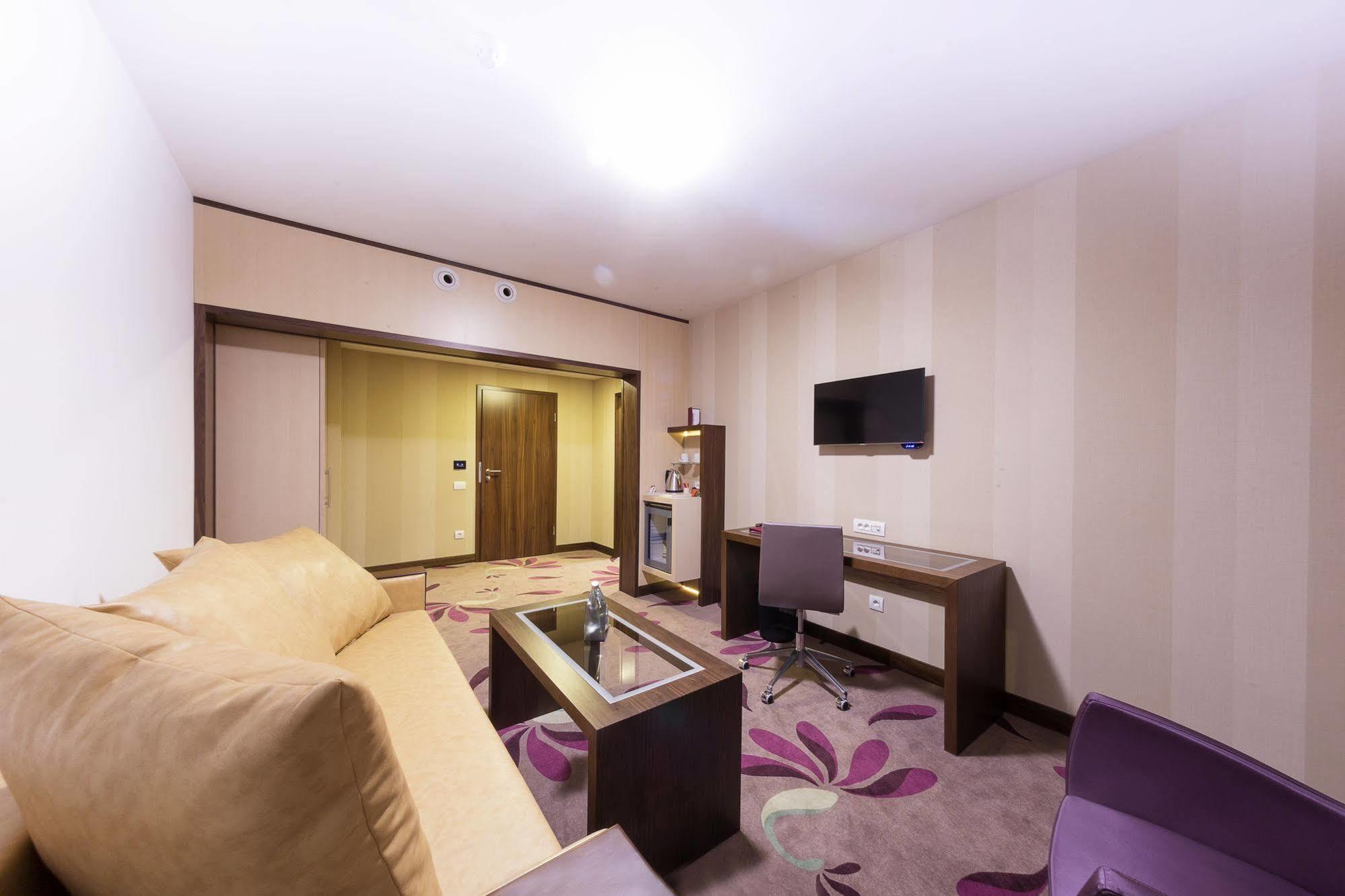Hotel Transilvania Alba Iulia Luaran gambar