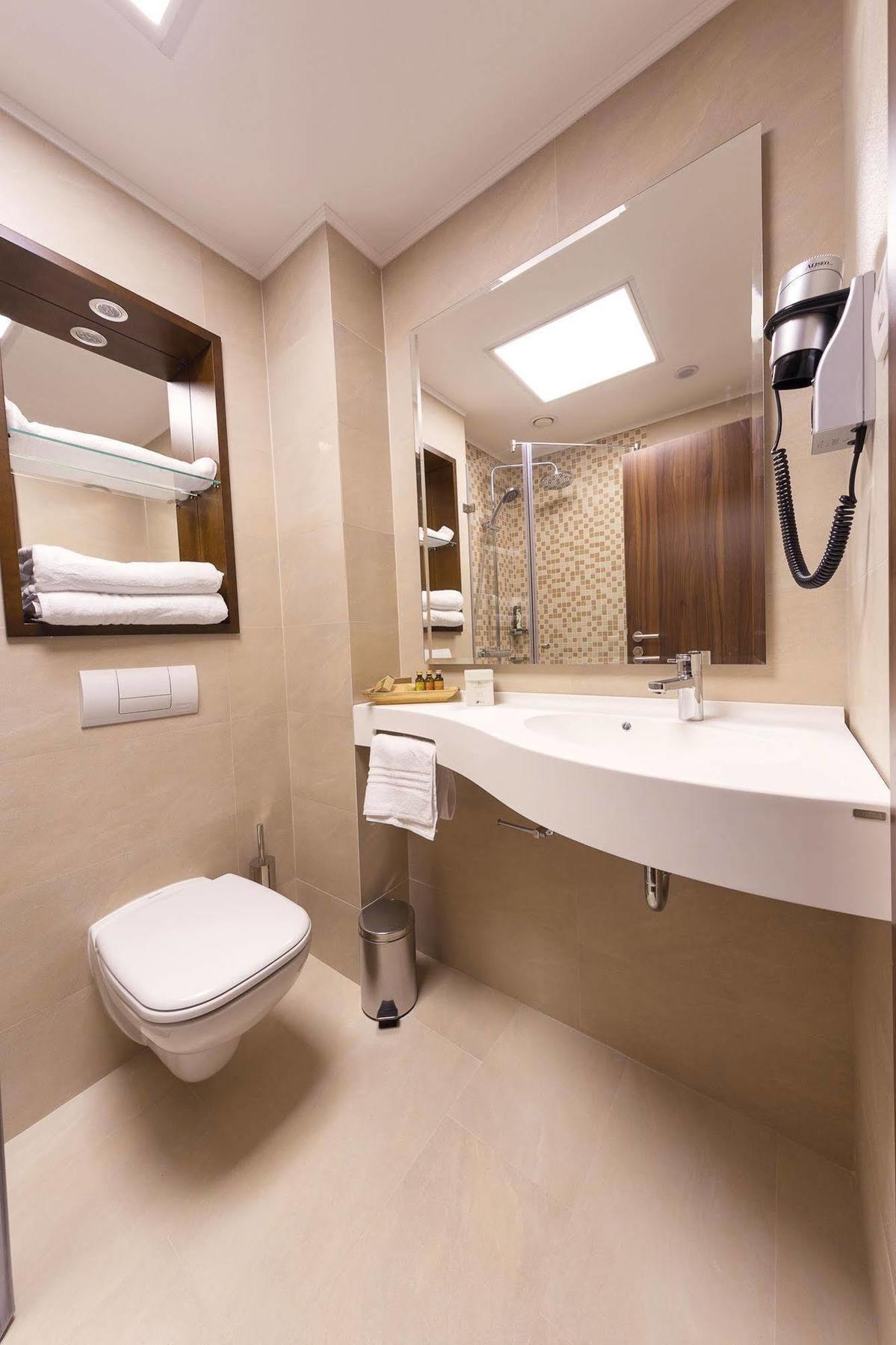Hotel Transilvania Alba Iulia Luaran gambar