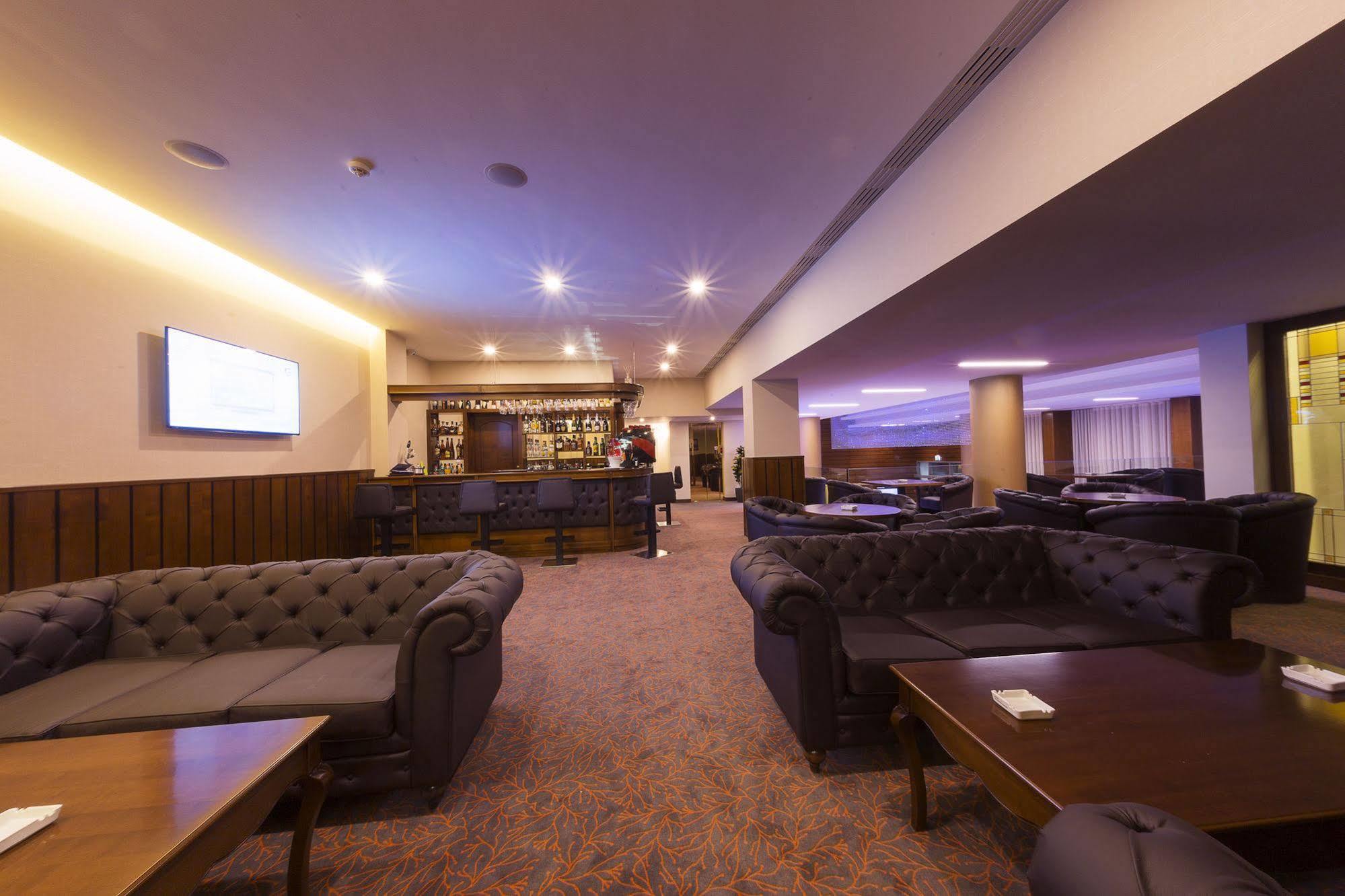 Hotel Transilvania Alba Iulia Luaran gambar